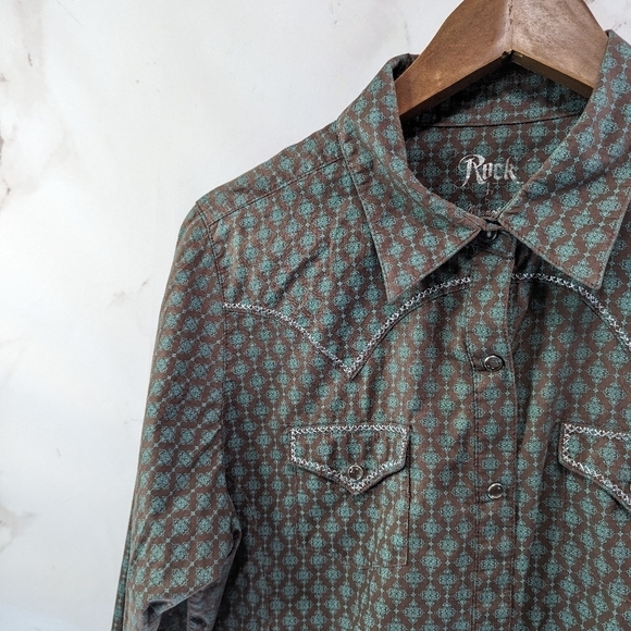 Wrangler Shirt Womens Large Brown Rock 47 Pearl Snap Button Long Sleeve Western - Picture 2 of 13